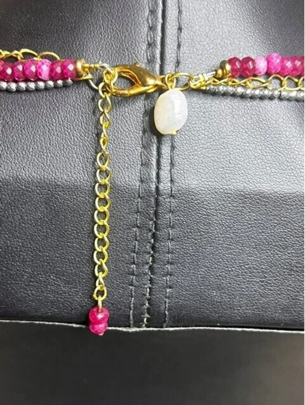 B6670 Red Spinel Pearl Multi-Strand Layered Necklace Gold tone silvertone 32